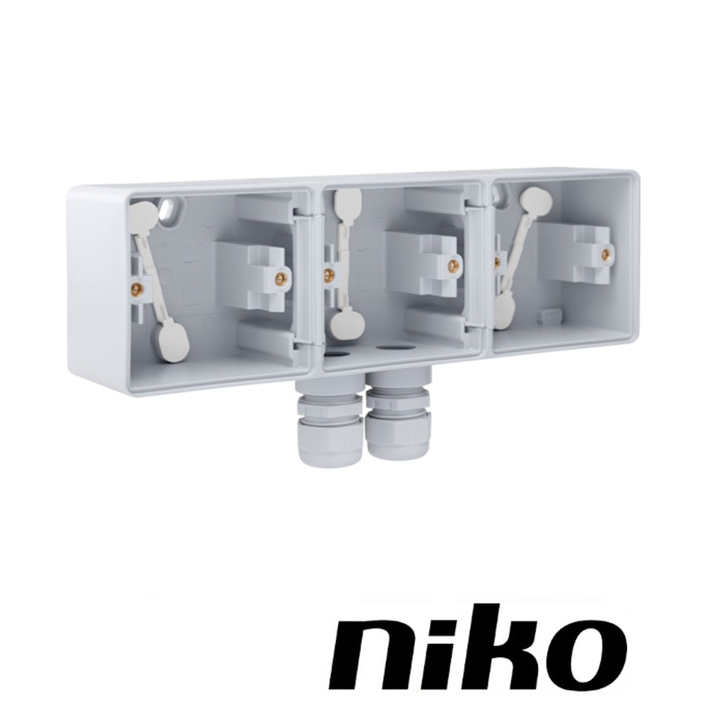 Niko Spuitwaterdichte drievoudige horizontale opbouwdoos met één tweevoudige M20-ingang voor drie…